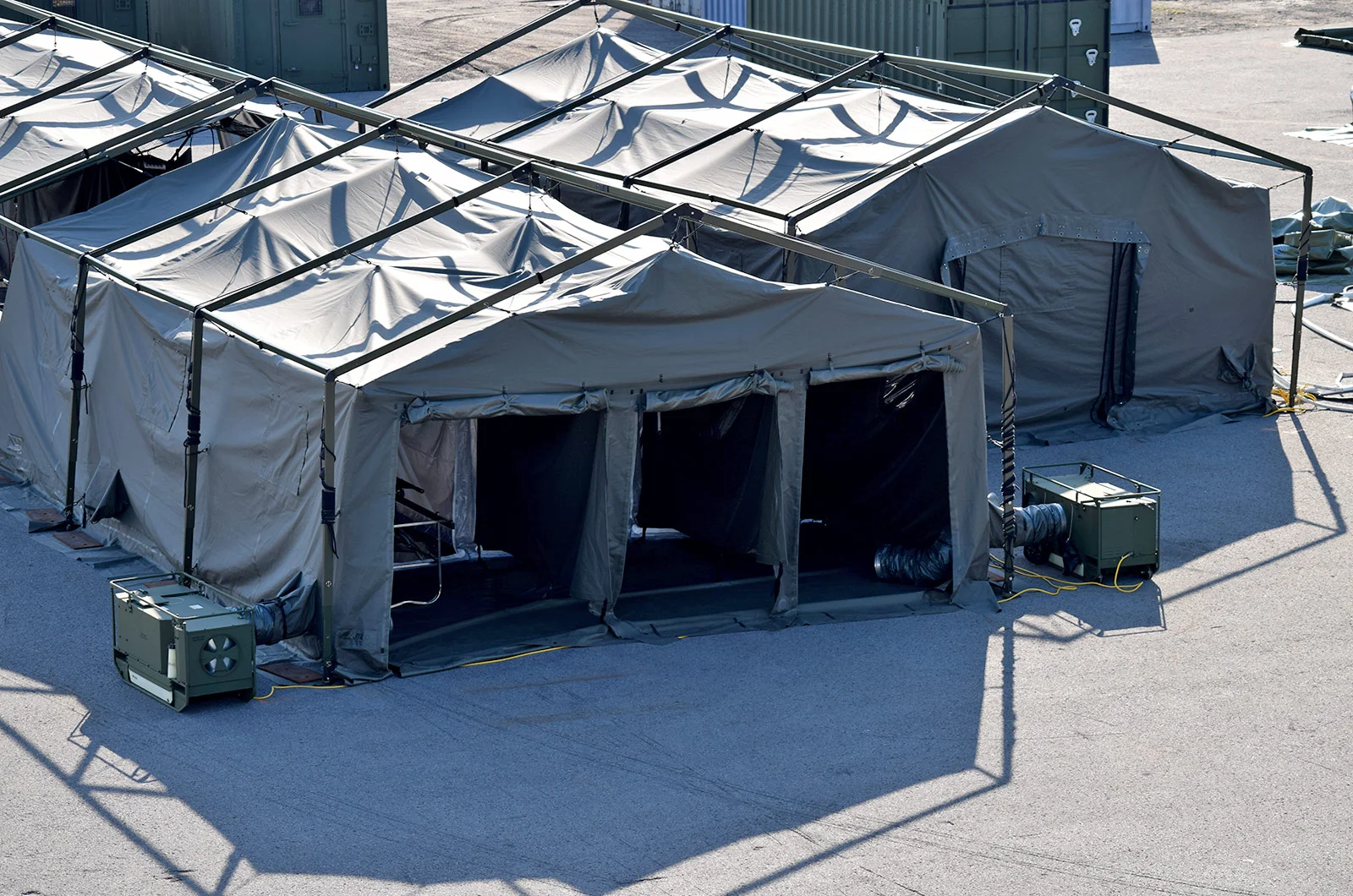 Personnel decontamination shelters